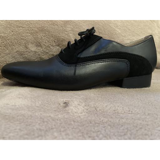 SALE Viena black size 7 - HALF PRICE !